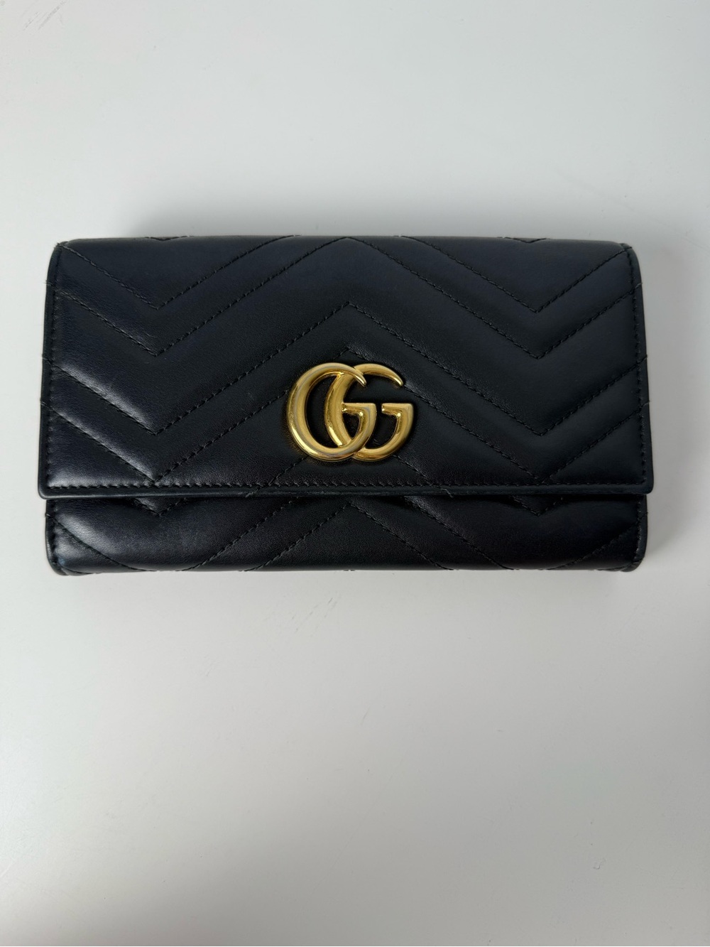 Gucci GG Marmont Continental Wallet
